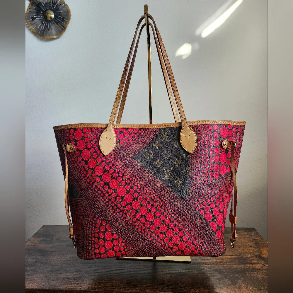 Louis Vuitton Limited Edition Monogram Kusama Waves Neverfull MM Red